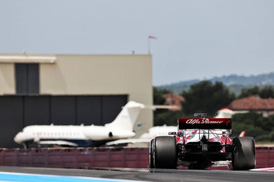 Kimi Raikkonen (FIN) Alfa Romeo Racing C41.
18.06.2021. Formula 1 World Championship, Rd 7, French Grand Prix, Paul Ricard, France, Practice Day.
- www.xpbimages.com, EMail: requests@xpbimages.com © Copyright: Batchelor / XPB Images