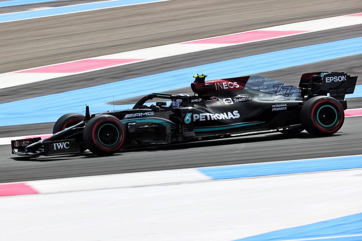 Verstappen comfortably leads the field in final practice