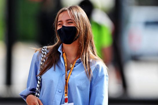 Charlotte Sine (MON) girlfriend of Charles Leclerc (MON) Ferrari.
19.06.2021. Formula 1 World Championship, Rd 7, French Grand Prix, Paul Ricard, France, Qualifying Day.
- www.xpbimages.com, EMail: requests@xpbimages.com &copy; Copyright: Moy / XPB Images