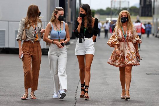 (L to R): Sara Pagliaroli, girlfriend of Lance Stroll (CDN) Aston Martin F1 Team and Elena Berri (ITA) girlfriend of Esteban Ocon (FRA) Alpine F1 Team
19.06.2021. Formula 1 World Championship, Rd 7, French Grand Prix, Paul Ricard, France, Qualifying Day.
- www.xpbimages.com, EMail: requests@xpbimages.com &copy; Copyright: Moy / XPB Images