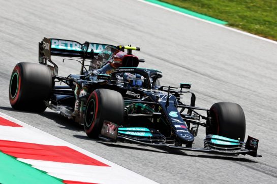 Valtteri Bottas (FIN) Mercedes AMG F1 W12.
25.06.2021. Formula 1 World Championship, Rd 8, Steiermark Grand Prix, Spielberg, Austria, Practice Day.
- www.xpbimages.com, EMail: requests@xpbimages.com © Copyright: Charniaux / XPB Images