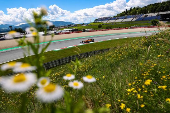 Lando Norris (GBR), McLaren F1 Team
26.06.2021. Formula 1 World Championship, Rd 8, Steiermark Grand Prix, Spielberg, Austria, Qualifying Day.
- www.xpbimages.com, EMail: requests@xpbimages.com © Copyright: Charniaux / XPB Images