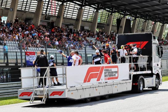 Drivers parade.
27.06.2021. Formula 1 World Championship, Rd 8, Steiermark Grand Prix, Spielberg, Austria, Race Day.
- www.xpbimages.com, EMail: requests@xpbimages.com © Copyright: Moy / XPB Images