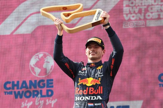 1st place Max Verstappen (NLD) Red Bull Racing RB16B.
04.07.2021. Formula 1 World Championship, Rd 9, Austrian Grand Prix, Spielberg, Austria, Race Day.
- www.xpbimages.com, EMail: requests@xpbimages.com © Copyright: Batchelor / XPB Images