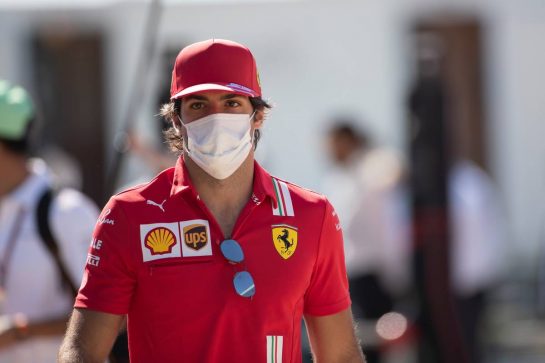 Carlos Sainz Jr (ESP) Ferrari.
18.07.2021. Formula 1 World Championship, Rd 10, British Grand Prix, Silverstone, England, Race Day.
- www.xpbimages.com, EMail: requests@xpbimages.com &copy; Copyright: Staley / XPB Images