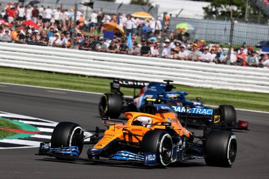 Lando Norris (GBR) McLaren MCL35M.
18.07.2021. Formula 1 World Championship, Rd 10, British Grand Prix, Silverstone, England, Race Day.
- www.xpbimages.com, EMail: requests@xpbimages.com &copy; Copyright: Batchelor / XPB Images