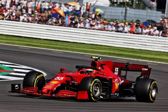 Carlos Sainz Jr (ESP) Ferrari SF-21.
18.07.2021. Formula 1 World Championship, Rd 10, British Grand Prix, Silverstone, England, Race Day.
- www.xpbimages.com, EMail: requests@xpbimages.com &copy; Copyright: Batchelor / XPB Images