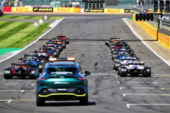 The restart of the race.
18.07.2021. Formula 1 World Championship, Rd 10, British Grand Prix, Silverstone, England, Race Day.
 - www.xpbimages.com, EMail: requests@xpbimages.com &copy; Copyright: Davenport / XPB Images