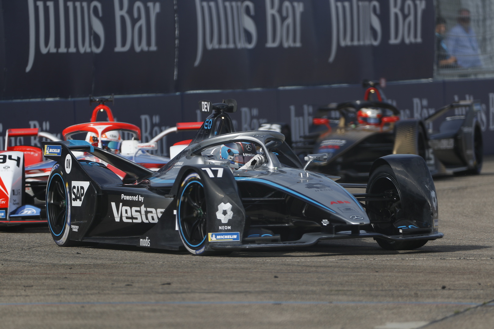 De Vries ‘lost for words’ after clinching FE title