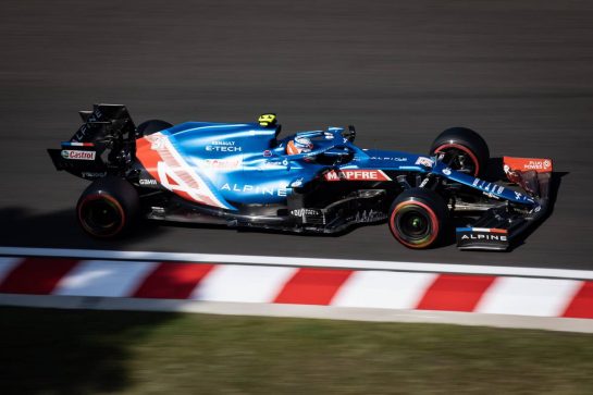 Esteban Ocon (FRA) Alpine F1 Team A521.
31.07.2021. Formula 1 World Championship, Rd 11, Hungarian Grand Prix, Budapest, Hungary, Qualifying Day.
- www.xpbimages.com, EMail: requests@xpbimages.com &copy; Copyright: Bearne / XPB Images
