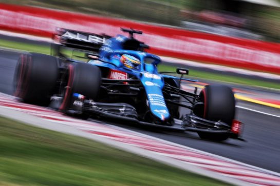 Fernando Alonso (ESP) Alpine F1 Team A521.
31.07.2021. Formula 1 World Championship, Rd 11, Hungarian Grand Prix, Budapest, Hungary, Qualifying Day.
- www.xpbimages.com, EMail: requests@xpbimages.com &copy; Copyright: Moy / XPB Images