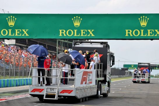 Drivers parade.
01.08.2021. Formula 1 World Championship, Rd 11, Hungarian Grand Prix, Budapest, Hungary, Race Day.
- www.xpbimages.com, EMail: requests@xpbimages.com &copy; Copyright: Moy / XPB Images