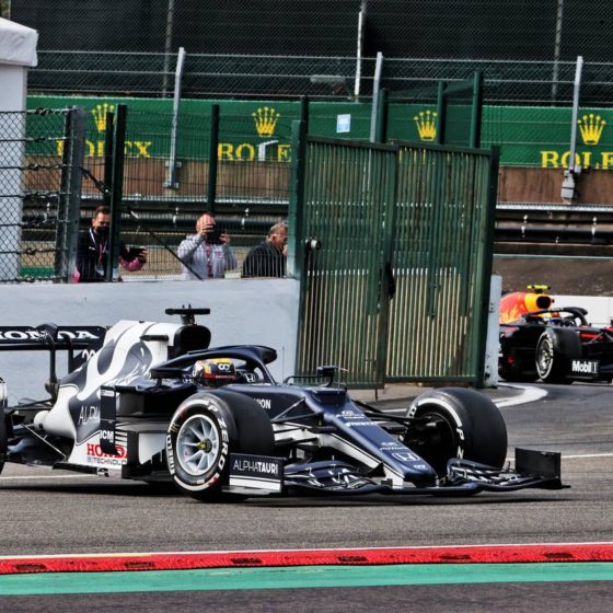Bottas edges Verstappen in Belgian GP first practice
