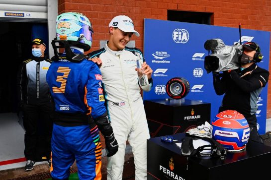 George Russell (GBR) Williams Racing celebrates his second position in qualifying parc ferme with Daniel Ricciardo (AUS) McLaren.
28.08.2021. Formula 1 World Championship, Rd 12, Belgian Grand Prix, Spa Francorchamps, Belgium, Qualifying Day.
- www.xpbimages.com, EMail: requests@xpbimages.com © Copyright: FIA Pool Image for Editorial Use Only