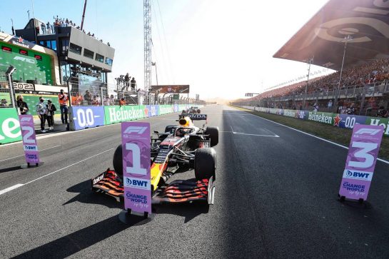 Max Verstappen (NLD), Red Bull Racing
05.09.2021. Formula 1 World Championship, Rd 13, Dutch Grand Prix, Zandvoort, Netherlands, Race Day.
- www.xpbimages.com, EMail: requests@xpbimages.com © Copyright: Charniaux / XPB Images