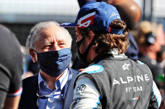 Jean Todt (FRA) FIA President with Fernando Alonso (ESP) Alpine F1 Team on the grid.
05.09.2021. Formula 1 World Championship, Rd 13, Dutch Grand Prix, Zandvoort, Netherlands, Race Day.
- www.xpbimages.com, EMail: requests@xpbimages.com © Copyright: Batchelor / XPB Images