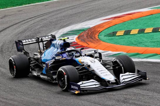 Nicholas Latifi (CDN) Williams Racing FW43B.
10.09.2021. Formula 1 World Championship, Rd 14, Italian Grand Prix, Monza, Italy, Qualifying Day.
- www.xpbimages.com, EMail: requests@xpbimages.com &copy; Copyright: Batchelor / XPB Images