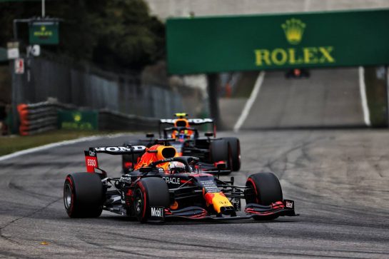 Max Verstappen (NLD) Red Bull Racing RB16B.
10.09.2021. Formula 1 World Championship, Rd 14, Italian Grand Prix, Monza, Italy, Qualifying Day.
- www.xpbimages.com, EMail: requests@xpbimages.com &copy; Copyright: Batchelor / XPB Images