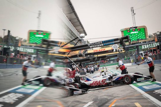 Mick Schumacher (GER) Haas VF-21 leaves the pits.
10.09.2021. Formula 1 World Championship, Rd 14, Italian Grand Prix, Monza, Italy, Qualifying Day.
- www.xpbimages.com, EMail: requests@xpbimages.com &copy; Copyright: Bearne / XPB Images