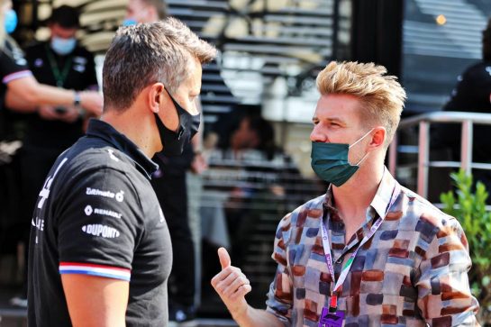(L to R): Marcin Budkowski (POL) Alpine F1 Team Executive Director with Nico Hulkenberg (GER) Aston Martin F1 Team Reserve Driver.
12.09.2021. Formula 1 World Championship, Rd 14, Italian Grand Prix, Monza, Italy, Race Day.
- www.xpbimages.com, EMail: requests@xpbimages.com &copy; Copyright: Moy / XPB Images