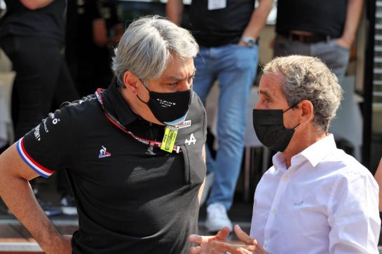 (L to R): Luca de Meo (ITA) Groupe Renault Chief Executive Officer with Alain Prost (FRA) Alpine F1 Team Non-Executive Director.
12.09.2021. Formula 1 World Championship, Rd 14, Italian Grand Prix, Monza, Italy, Race Day.
- www.xpbimages.com, EMail: requests@xpbimages.com &copy; Copyright: Moy / XPB Images
