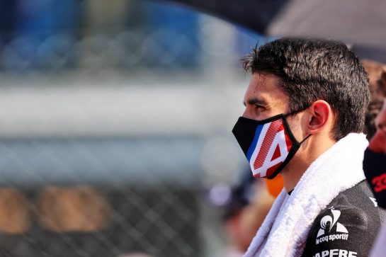 Esteban Ocon (FRA) Alpine F1 Team on the grid.
12.09.2021. Formula 1 World Championship, Rd 14, Italian Grand Prix, Monza, Italy, Race Day.
- www.xpbimages.com, EMail: requests@xpbimages.com &copy; Copyright: Charniaux / XPB Images