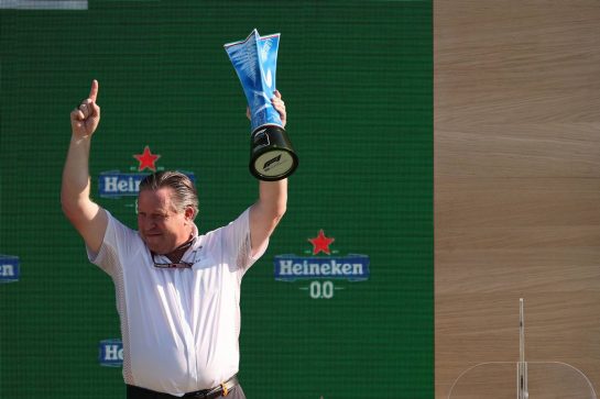 Zak Brown (USA) McLaren Executive Director
12.09.2021. Formula 1 World Championship, Rd 14, Italian Grand Prix, Monza, Italy, Race Day.
- www.xpbimages.com, EMail: requests@xpbimages.com &copy; Copyright: Batchelor / XPB Images