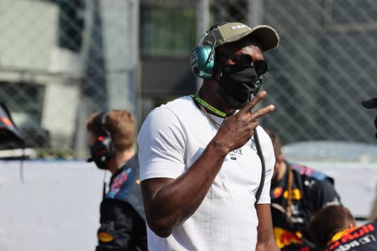Usain Bolt (JAM) Athlete on the grid.
12.09.2021. Formula 1 World Championship, Rd 14, Italian Grand Prix, Monza, Italy, Race Day.
- www.xpbimages.com, EMail: requests@xpbimages.com &copy; Copyright: Batchelor / XPB Images