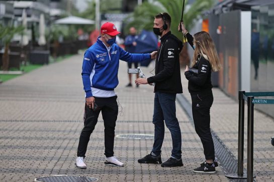 (L to R): Nikita Mazepin (RUS) Haas F1 Team with Daniil Kvyat (RUS) Alpine F1 Team Reserve Driver.
23.09.2021. Formula 1 World Championship, Rd 15, Russian Grand Prix, Sochi Autodrom, Sochi, Russia, Preparation Day.
- www.xpbimages.com, EMail: requests@xpbimages.com &copy; Copyright: Charniaux / XPB Images