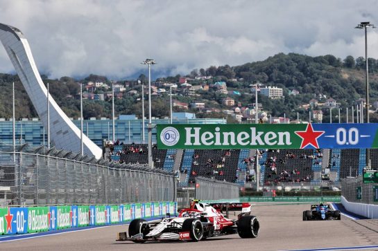 Antonio Giovinazzi (ITA) Alfa Romeo Racing C41.
24.09.2021. Formula 1 World Championship, Rd 15, Russian Grand Prix, Sochi Autodrom, Sochi, Russia, Practice Day.
- www.xpbimages.com, EMail: requests@xpbimages.com &copy; Copyright: Batchelor / XPB Images