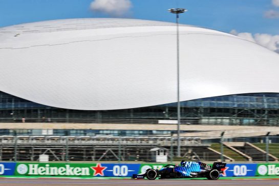 George Russell (GBR) Williams Racing FW43B.
24.09.2021. Formula 1 World Championship, Rd 15, Russian Grand Prix, Sochi Autodrom, Sochi, Russia, Practice Day.
- www.xpbimages.com, EMail: requests@xpbimages.com &copy; Copyright: Batchelor / XPB Images