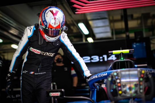 Esteban Ocon (FRA) Alpine F1 Team A521.
24.09.2021. Formula 1 World Championship, Rd 15, Russian Grand Prix, Sochi Autodrom, Sochi, Russia, Practice Day.
- www.xpbimages.com, EMail: requests@xpbimages.com &copy; Copyright: Charniaux / XPB Images