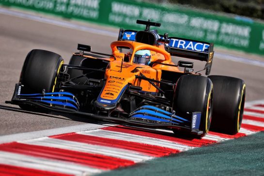 Daniel Ricciardo (AUS) McLaren MCL35M.
24.09.2021. Formula 1 World Championship, Rd 15, Russian Grand Prix, Sochi Autodrom, Sochi, Russia, Practice Day.
- www.xpbimages.com, EMail: requests@xpbimages.com &copy; Copyright: Batchelor / XPB Images