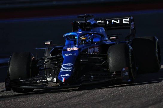 Fernando Alonso (ESP) Alpine F1 Team A521.
24.09.2021. Formula 1 World Championship, Rd 15, Russian Grand Prix, Sochi Autodrom, Sochi, Russia, Practice Day.
- www.xpbimages.com, EMail: requests@xpbimages.com &copy; Copyright: Moy / XPB Images