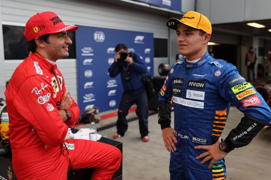 Carlos Sainz Jr (ESP) Ferrari SF-21 and Lando Norris (GBR) McLaren MCL35M.
25.09.2021. Formula 1 World Championship, Rd 15, Russian Grand Prix, Sochi Autodrom, Sochi, Russia, Qualifying Day.
- www.xpbimages.com, EMail: requests@xpbimages.com © Copyright: Batchelor / XPB Images
