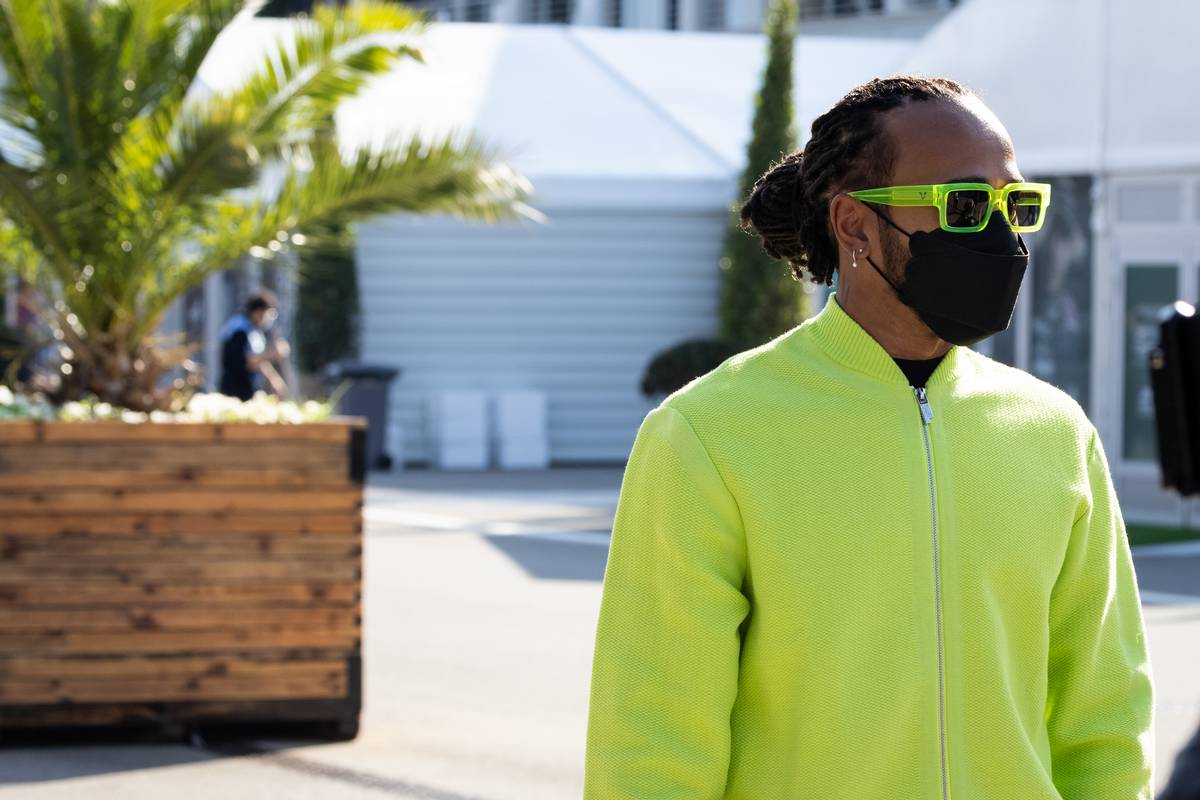 Hamilton still aiming for pole despite grid penalty