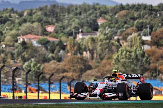 Sergio Perez (MEX) Red Bull Racing RB16B.
08.10.2021 Formula 1 World Championship, Rd 16, Turkish Grand Prix, Istanbul, Turkey, Practice Day.
- www.xpbimages.com, EMail: requests@xpbimages.com &copy; Copyright: Batchelor / XPB Images