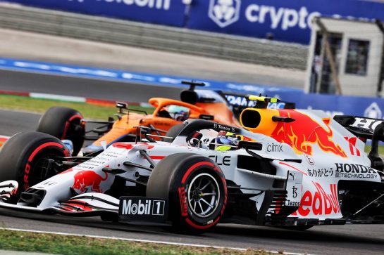 Sergio Perez (MEX) Red Bull Racing RB16B.
08.10.2021 Formula 1 World Championship, Rd 16, Turkish Grand Prix, Istanbul, Turkey, Practice Day.
- www.xpbimages.com, EMail: requests@xpbimages.com &copy; Copyright: Batchelor / XPB Images