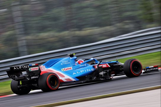Esteban Ocon (FRA) Alpine F1 Team A521.
09.10.2021. Formula 1 World Championship, Rd 16, Turkish Grand Prix, Istanbul, Turkey, Qualifying Day.
- www.xpbimages.com, EMail: requests@xpbimages.com © Copyright: Moy / XPB Images