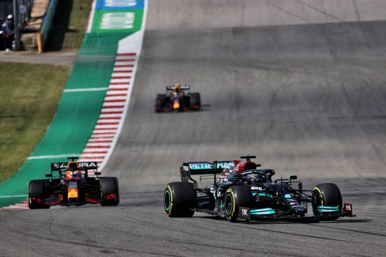 Lewis Hamilton (GBR) Mercedes AMG F1 W12.
24.10.2021. Formula 1 World Championship, Rd 17, United States Grand Prix, Austin, Texas, USA, Race Day.
- www.xpbimages.com, EMail: requests@xpbimages.com &copy; Copyright: Batchelor / XPB Images