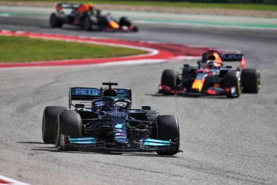 Lewis Hamilton (GBR) Mercedes AMG F1 W12.
24.10.2021. Formula 1 World Championship, Rd 17, United States Grand Prix, Austin, Texas, USA, Race Day.
- www.xpbimages.com, EMail: requests@xpbimages.com &copy; Copyright: Price / XPB Images