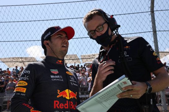 Sergio Perez (MEX) Red Bull Racing RB16B.
24.10.2021. Formula 1 World Championship, Rd 17, United States Grand Prix, Austin, Texas, USA, Race Day.
- www.xpbimages.com, EMail: requests@xpbimages.com &copy; Copyright: Batchelor / XPB Images
