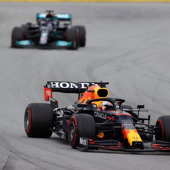 Palmer puts his money on Hamilton to snatch title