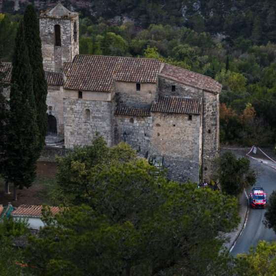WRC – Neuville on top in Spain after super Saturday