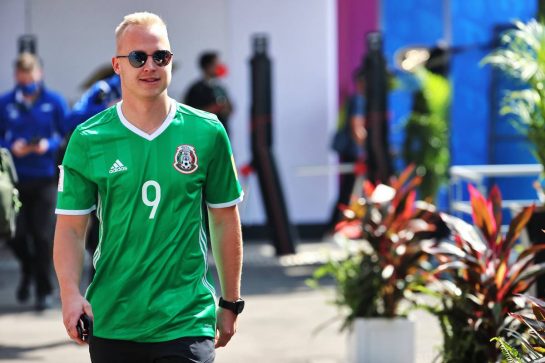 Nikita Mazepin (RUS) Haas F1 Team.
05.11.2021. Formula 1 World Championship, Rd 18, Mexican Grand Prix, Mexico City, Mexico, Practice Day.
- www.xpbimages.com, EMail: requests@xpbimages.com &copy; Copyright: Batchelor / XPB Images