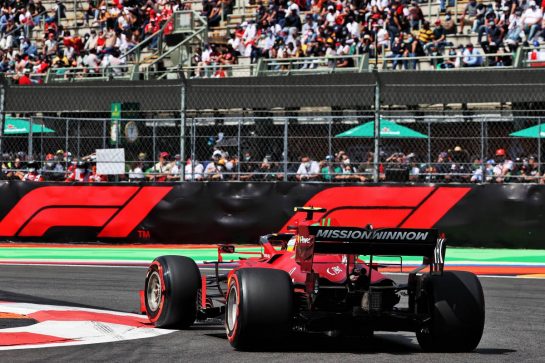 Carlos Sainz Jr (ESP) Ferrari SF-21.
05.11.2021. Formula 1 World Championship, Rd 18, Mexican Grand Prix, Mexico City, Mexico, Practice Day.
- www.xpbimages.com, EMail: requests@xpbimages.com &copy; Copyright: Batchelor / XPB Images