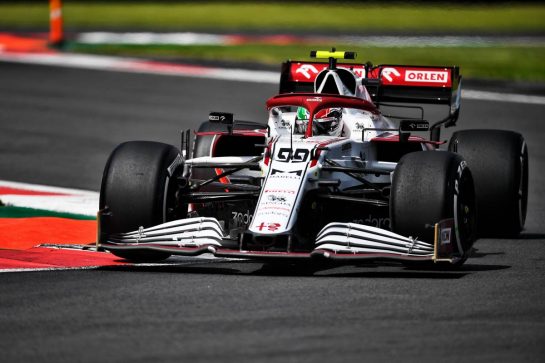 Antonio Giovinazzi (ITA) Alfa Romeo Racing C41.
05.11.2021. Formula 1 World Championship, Rd 18, Mexican Grand Prix, Mexico City, Mexico, Practice Day.
- www.xpbimages.com, EMail: requests@xpbimages.com &copy; Copyright: Carrezevoli / XPB Images