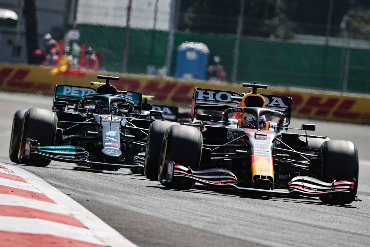Mercedes sees ‘up and down’ performance swing in final races
