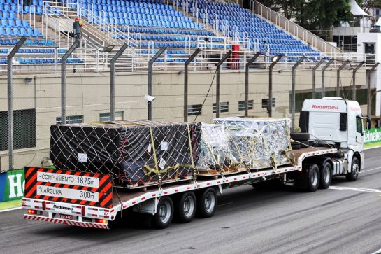 Team freight arrives at the circuit.
11.11.2021. Formula 1 World Championship, Rd 19, Brazilian Grand Prix, Sao Paulo, Brazil, Preparation Day.
- www.xpbimages.com, EMail: requests@xpbimages.com &copy; Copyright: Batchelor / XPB Images