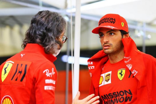 (L to R): Laurent Mekies (FRA) Ferrari Sporting Director with Carlos Sainz Jr (ESP) Ferrari.
11.11.2021. Formula 1 World Championship, Rd 19, Brazilian Grand Prix, Sao Paulo, Brazil, Preparation Day.
- www.xpbimages.com, EMail: requests@xpbimages.com &copy; Copyright: XPB Images